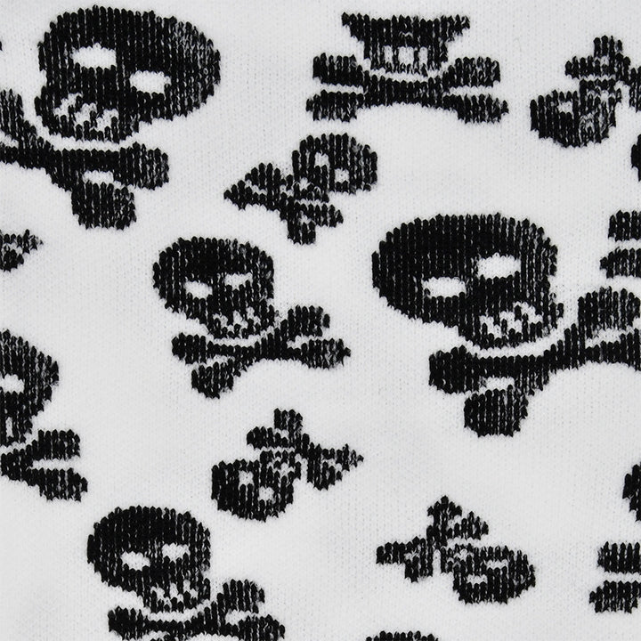 Tukisukat pääkallo